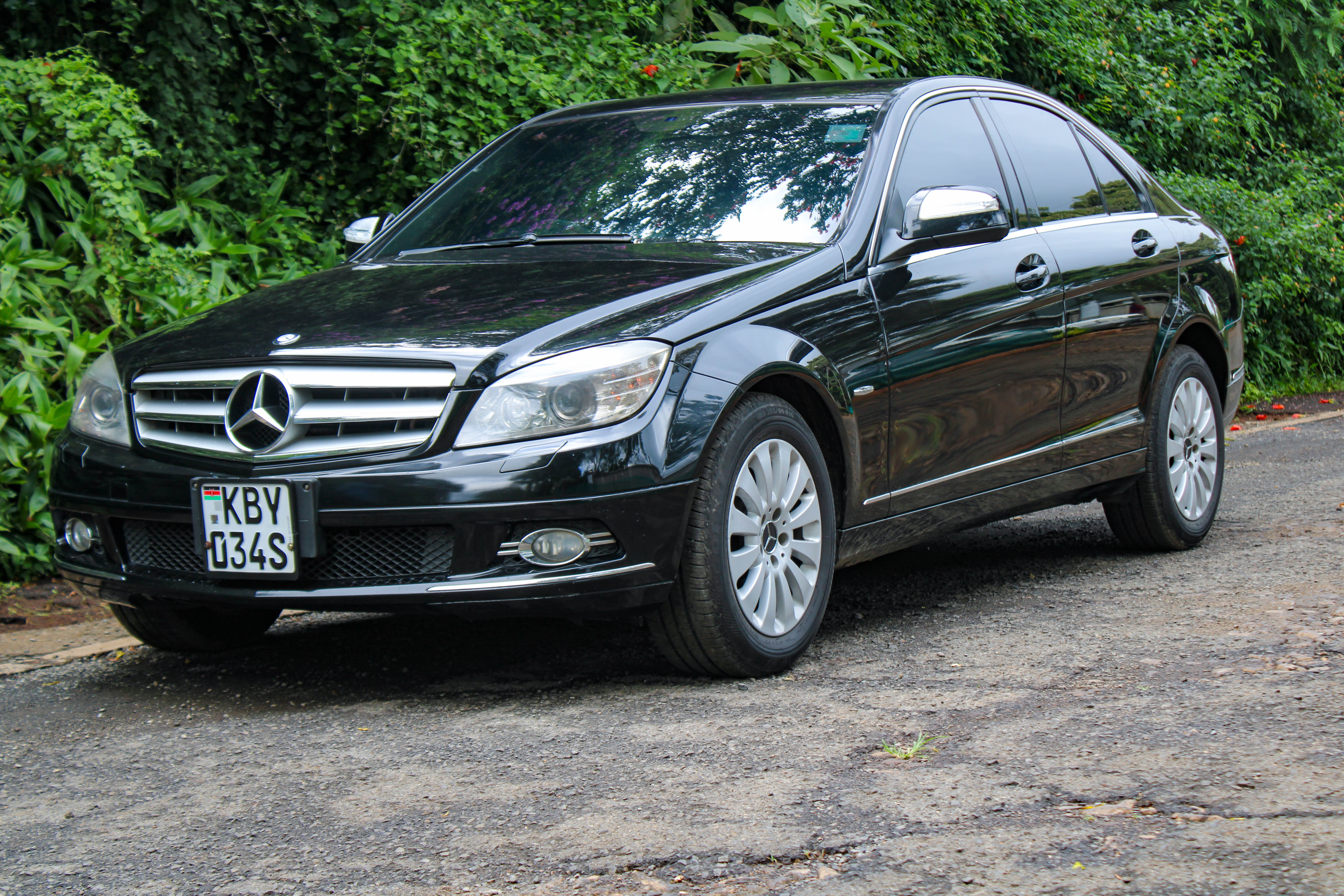 Main Vehicle Image