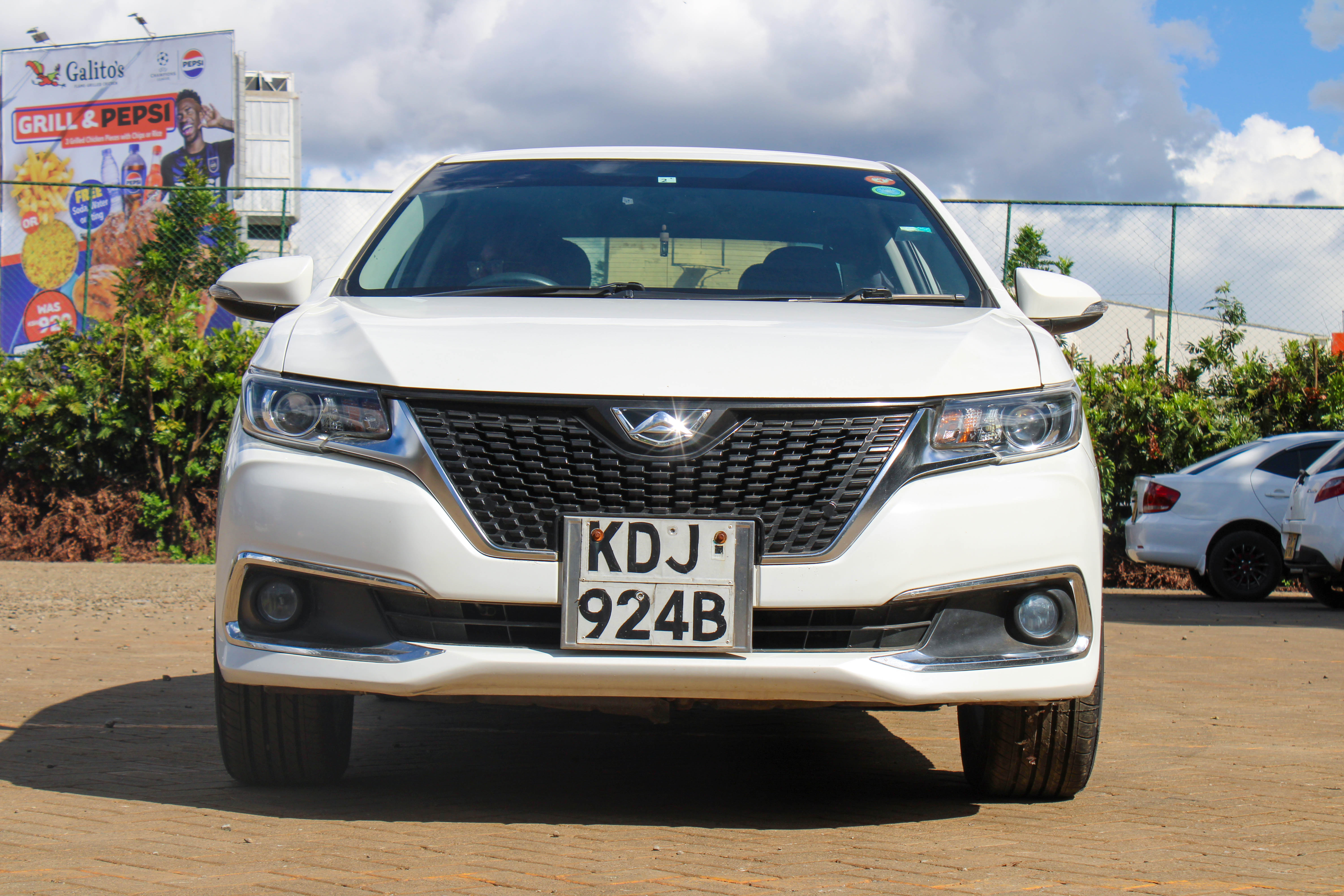 Vehicle Image 2